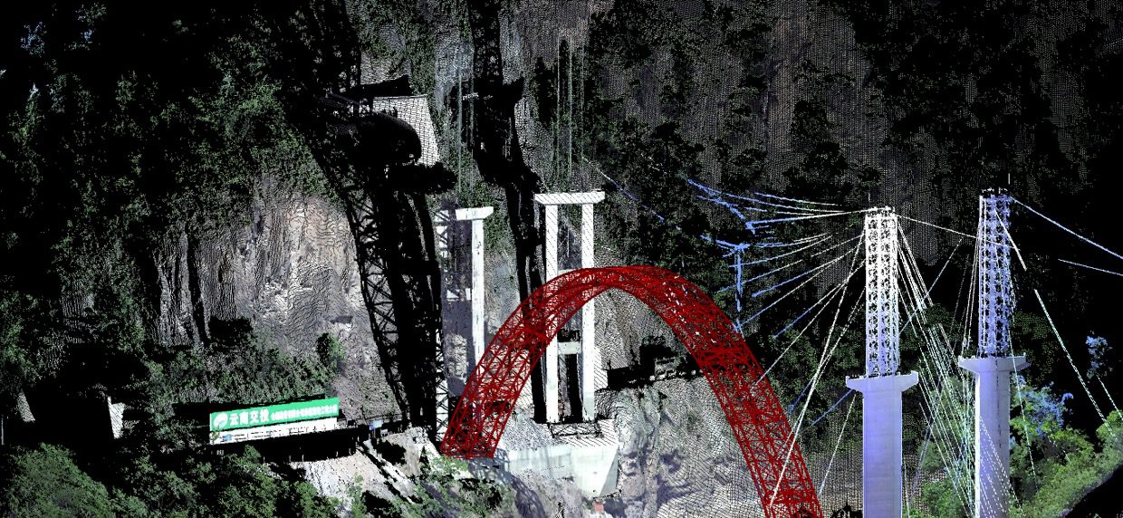 Measured geometry of a long-span arch